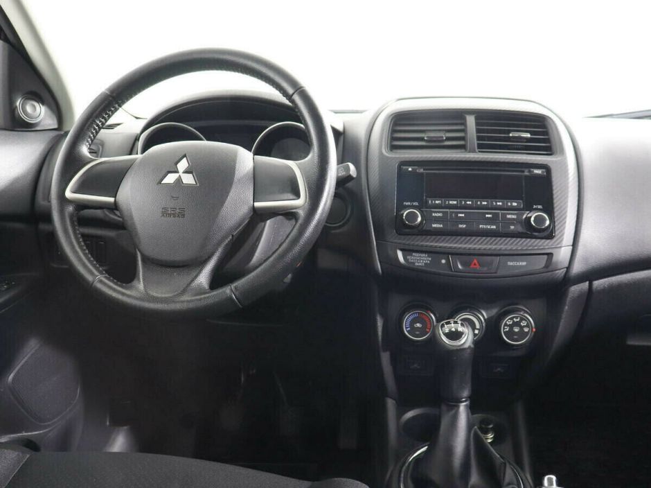 Mitsubishi ASX, 1.6 л, МТ, 2014 фото 8