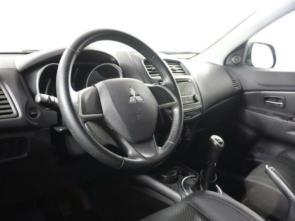 Mitsubishi ASX, 1.6 л, МТ, 2016 фото 2