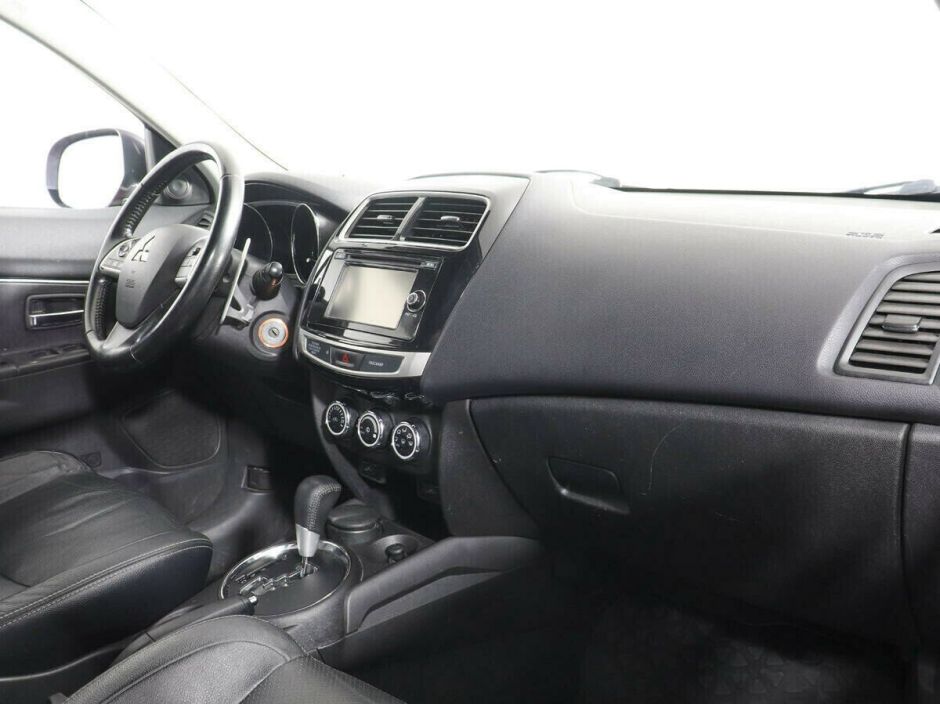 Mitsubishi ASX, 1.8 л, Вариатор, 2016 фото 8