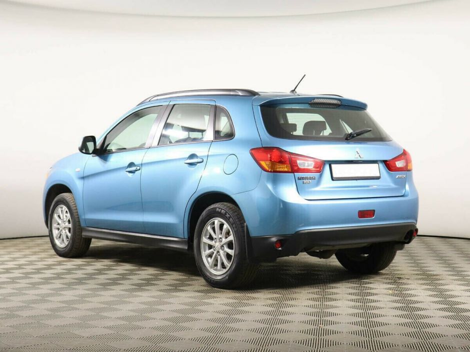 Mitsubishi ASX, 1.8 л, Вариатор, 2013 фото 5