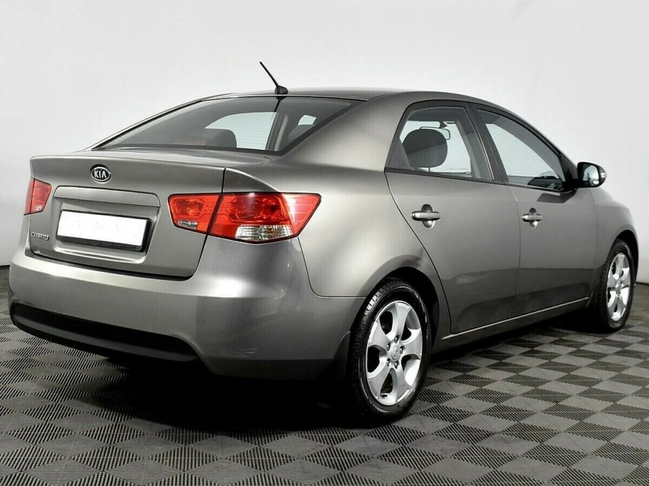 Kia Cerato, 1.6 л, АТ, 2010 фото 4