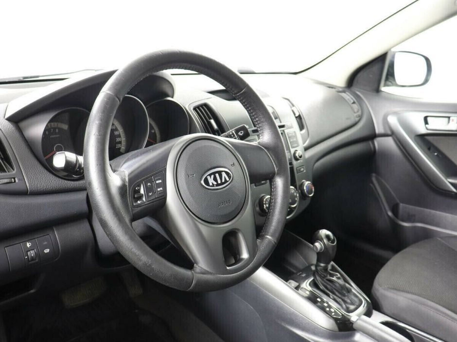 Kia Cerato, 1.6 л, АТ, 2011 фото 7
