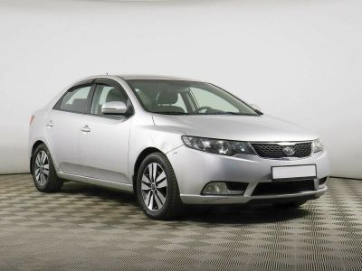 Kia Cerato, 1.6 л, АКПП, 2011 фото 5