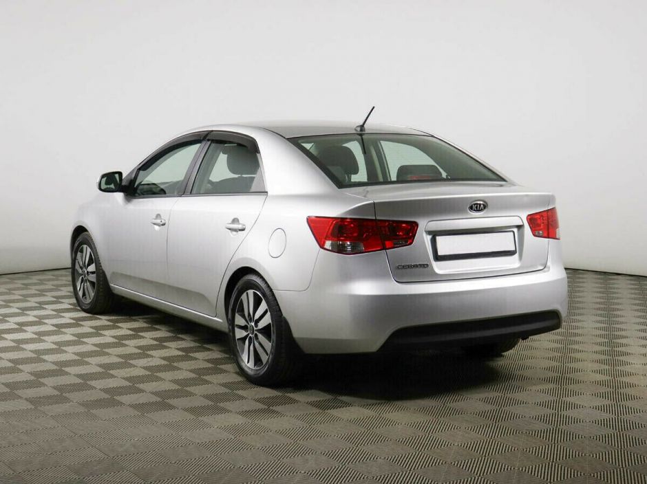 Kia Cerato, 1.6 л, АТ, 2011 фото 6
