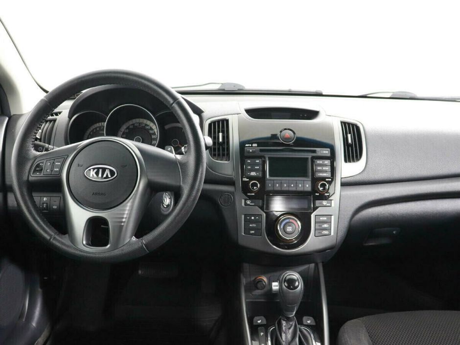 Kia Cerato, 1.6 л, АТ, 2010 фото 2