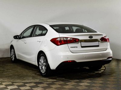 Kia Cerato, 2.0 л, АКПП, 2013 фото 4