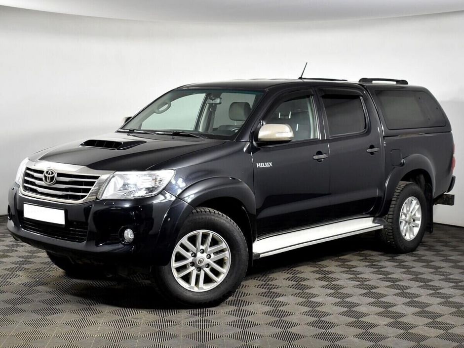 Toyota Hilux, 3.0 л, АТ, 2013 фото 3