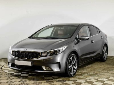 Kia Cerato, 2.0 л, АКПП, 2018 фото 3