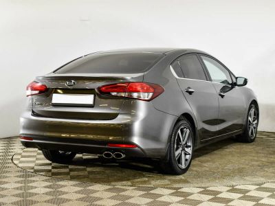 Kia Cerato, 2.0 л, АКПП, 2018 фото 4