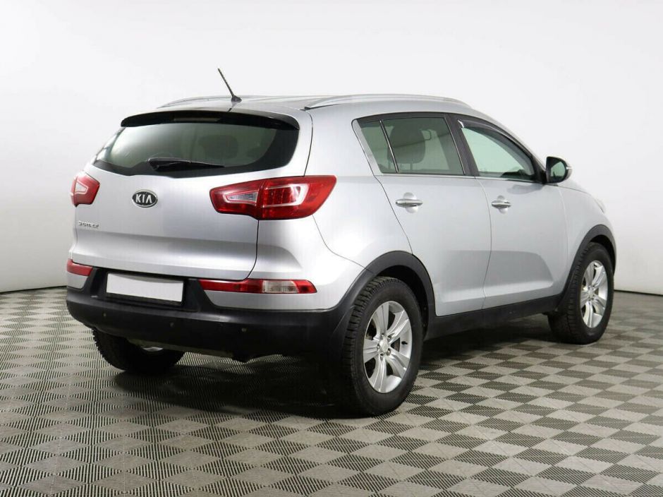 Kia Sportage, 2.0 л, МТ, 2011 фото 4