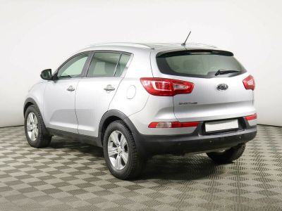 Kia Sportage, 2.0 л, МКПП, 2011 фото 6