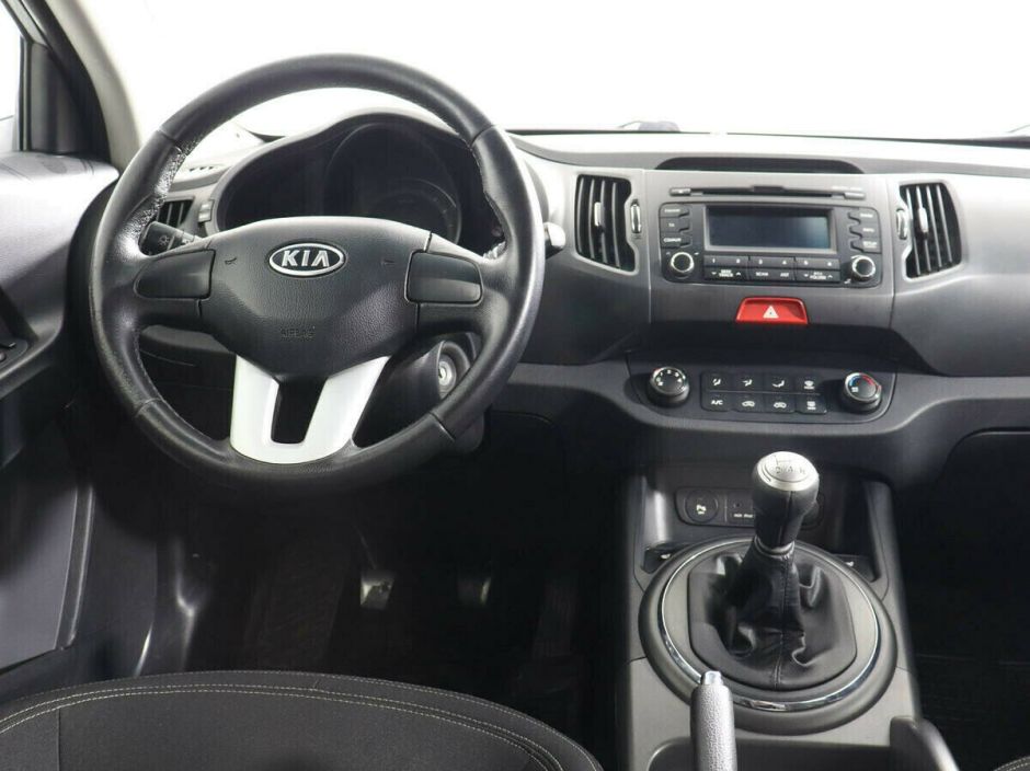 Kia Sportage, 2.0 л, МТ, 2011 фото 2