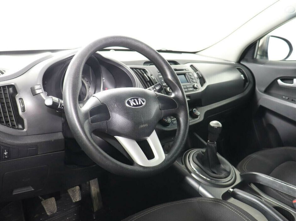 Kia Sportage, 2.0 л, МТ, 2010 фото 1
