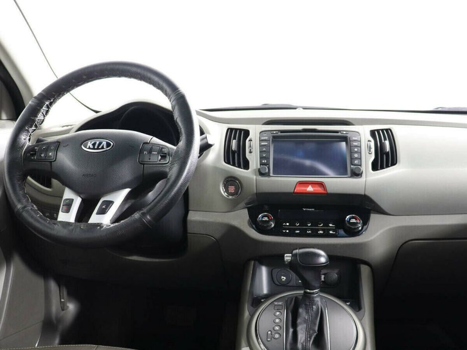 Kia Sportage, 2.0 л, АТ, 2011 фото 2