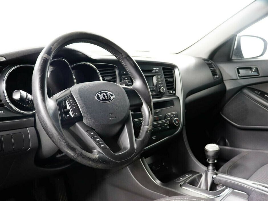 Kia Optima, 2.0 л, МТ, 2013 фото 7