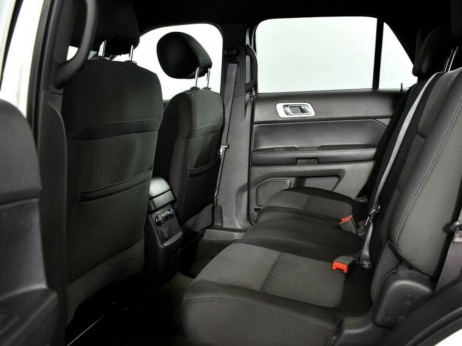 Ford Explorer, 3.5 л, АТ, 2012 фото 1