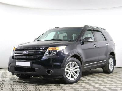 Ford Explorer, 3.5 л, АКПП, 2013 фото 3