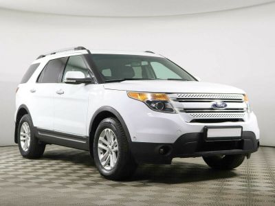 Ford Explorer, 3.5 л, АКПП, 2015 фото 4