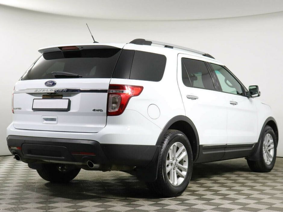 Ford Explorer, 3.5 л, АТ, 2015 фото 5