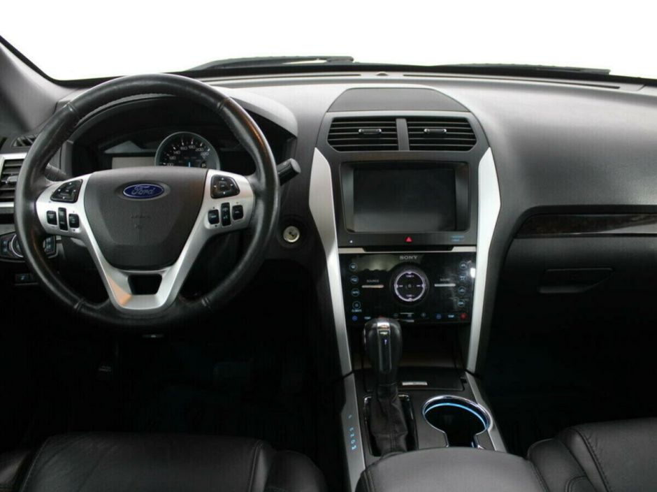 Ford Explorer, 3.5 л, АТ, 2015 фото 7