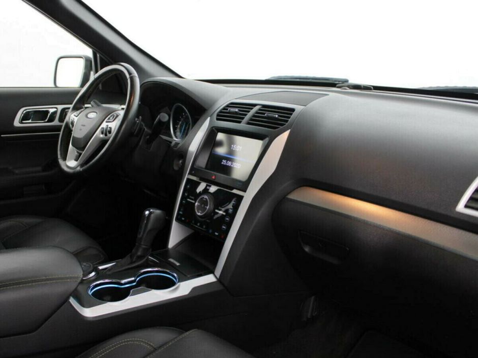 Ford Explorer, 3.5 л, АТ, 2014 фото 7