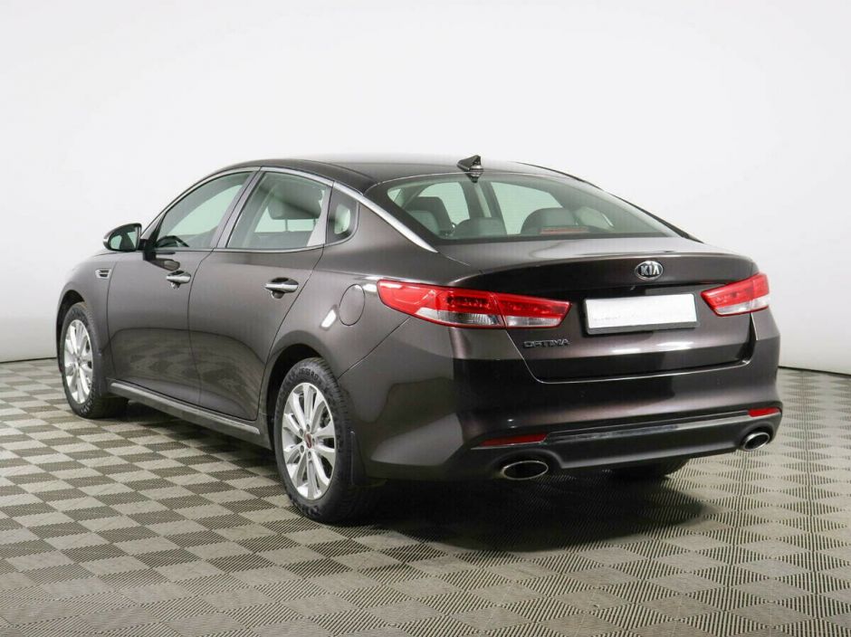 Kia Optima, 2.4 л, АТ, 2017 фото 6