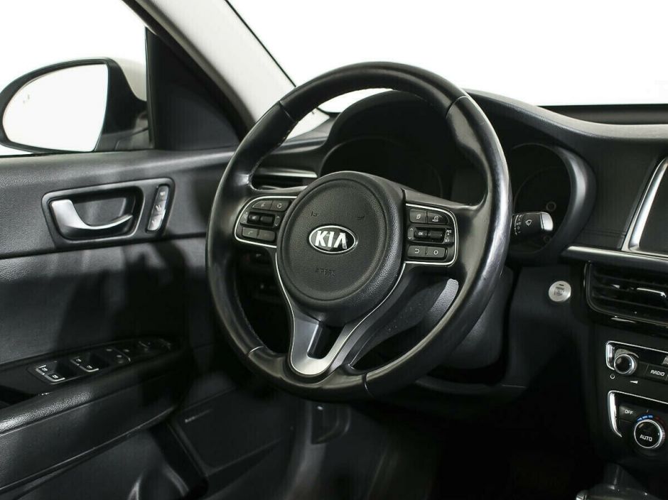 Kia Optima, 2.4 л, АТ, 2017 фото 10