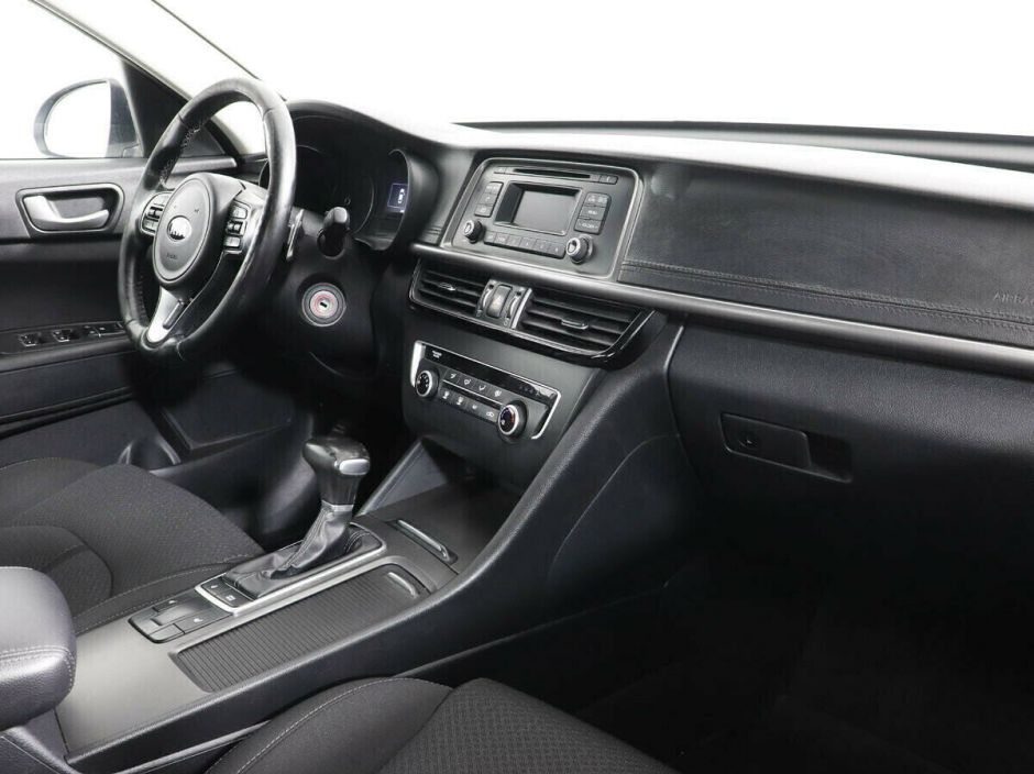 Kia Optima, 2.0 л, АТ, 2017 фото 1