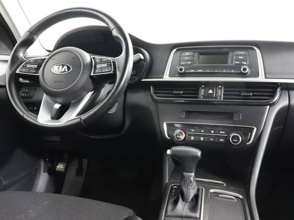 Kia Optima, 2.0 л, АТ, 2018 фото 1
