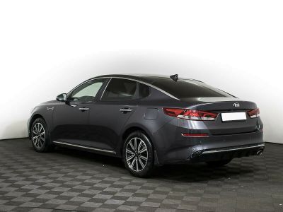 Kia Optima, 2.0 л, АКПП, 2018 фото 6