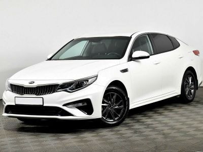 Kia Optima, 2.0 л, АКПП, 2018 фото 3