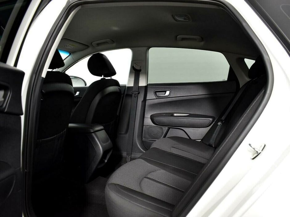 Kia Optima, 2.0 л, АТ, 2018 фото 1