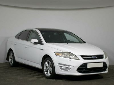 Ford Mondeo, 2.0 л, РКПП, 2011 фото 4