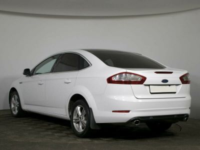 Ford Mondeo, 2.0 л, РКПП, 2011 фото 6