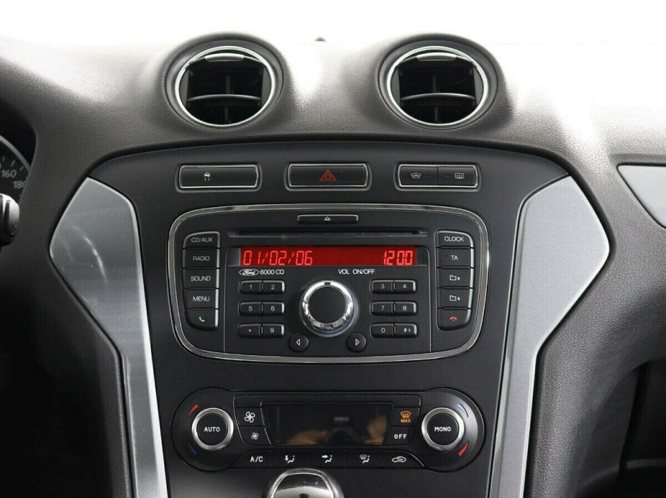 Ford Mondeo, 2.3 л, АТ, 2012 фото 2