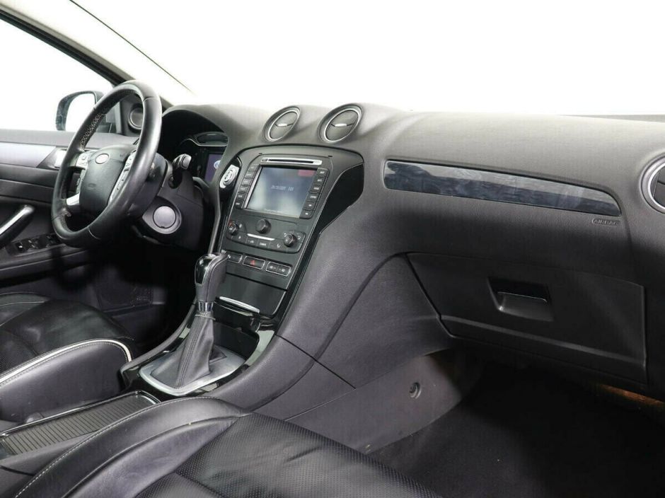 Ford Mondeo, 2.0 л, Робот, 2014 фото 9