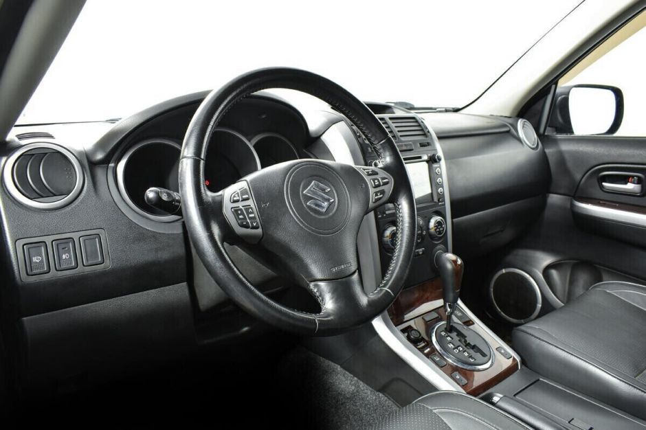 Suzuki Grand Vitara, 2.0 л, АТ, 2006 фото 7