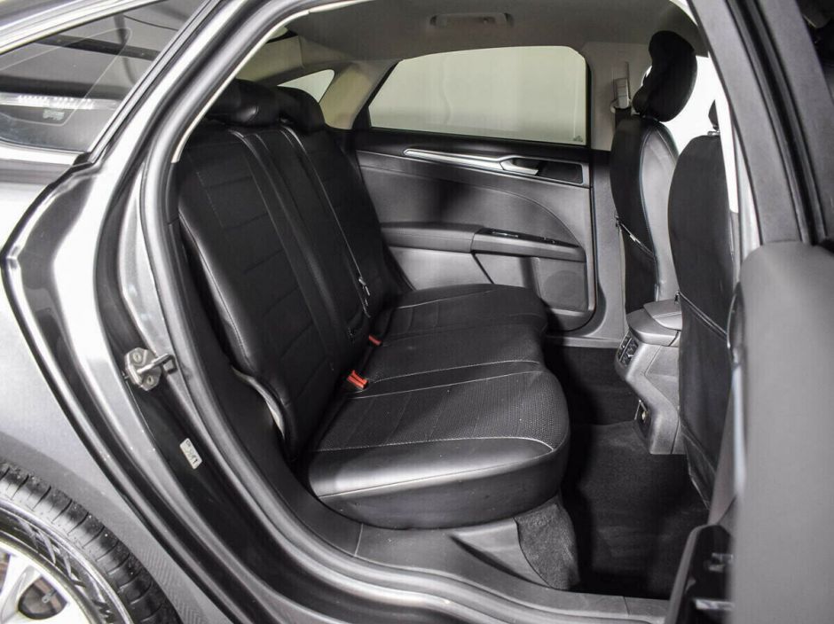 Ford Mondeo, 2.5 л, АТ, 2017 фото 2