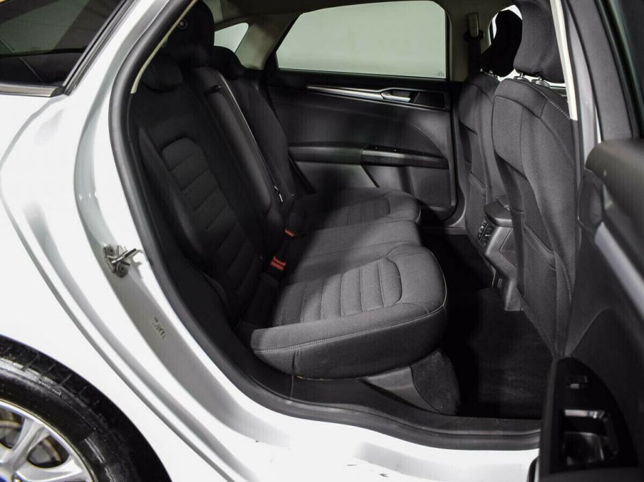 Ford Mondeo, 2.5 л, АТ, 2018 фото 1