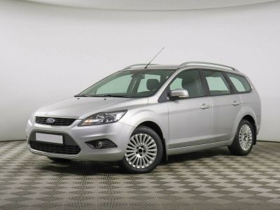 Ford Focus, 1.6 л, МКПП, 2010 фото 3