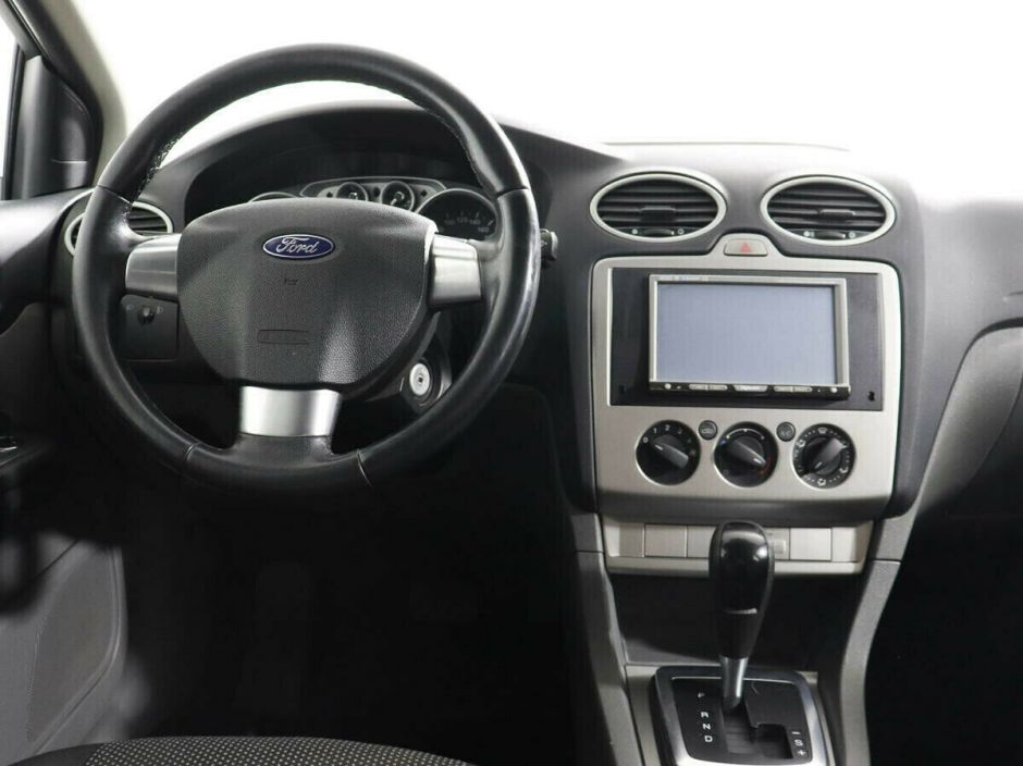 Ford Focus, 2.0 л, АТ, 2011 фото 8