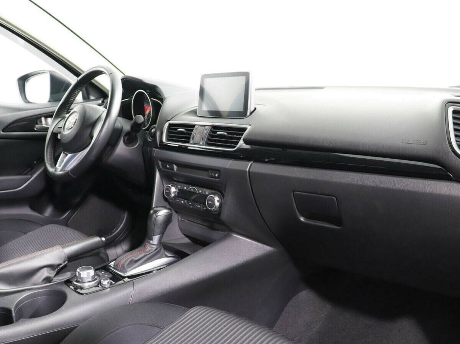 Mazda 3, 1.6 л, АТ, 2015 фото 1