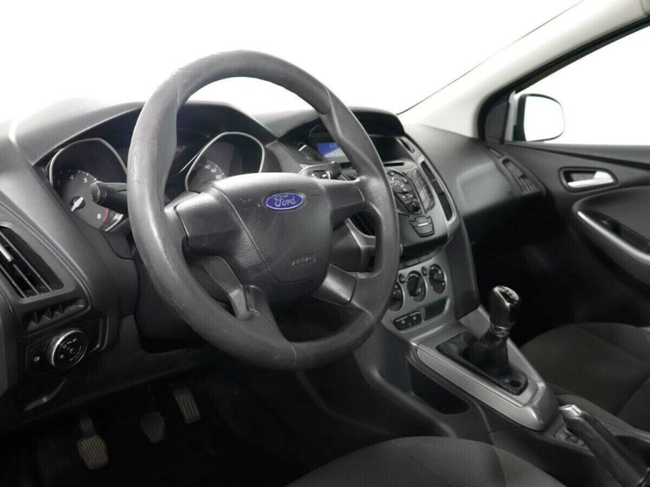 Ford Focus, 1.6 л, МТ, 2011 фото 1