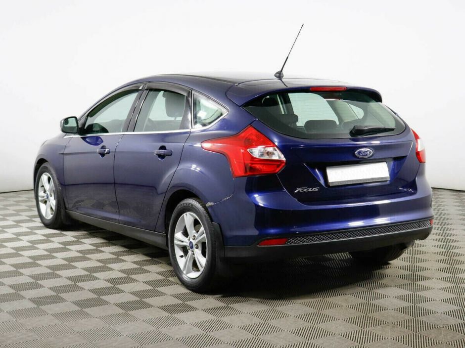 Ford Focus, 1.6 л, Робот, 2011 фото 6