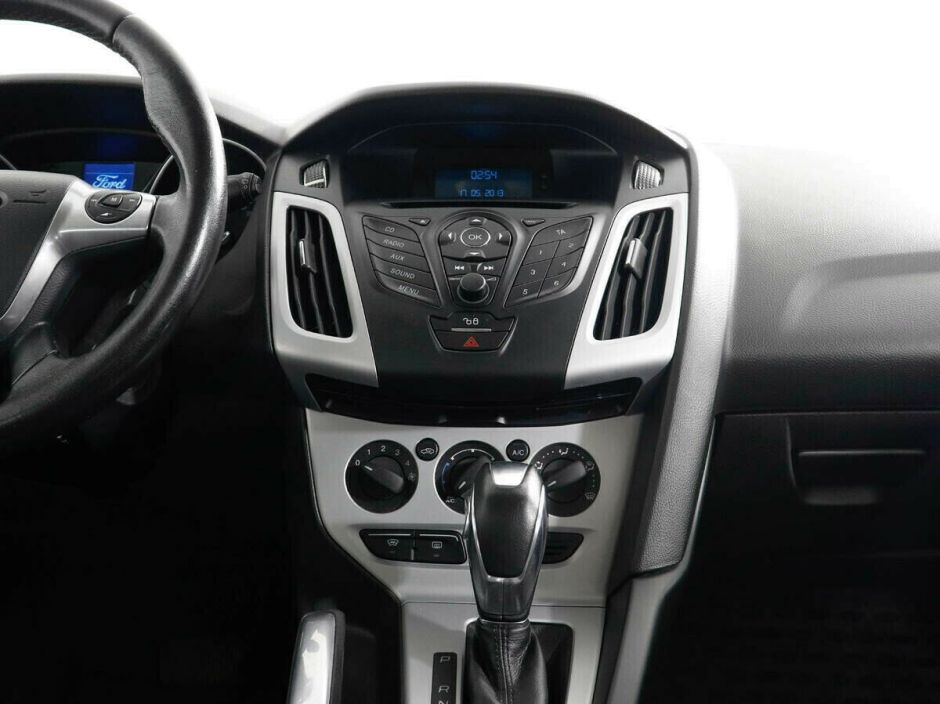 Ford Focus, 1.6 л, Робот, 2011 фото 7