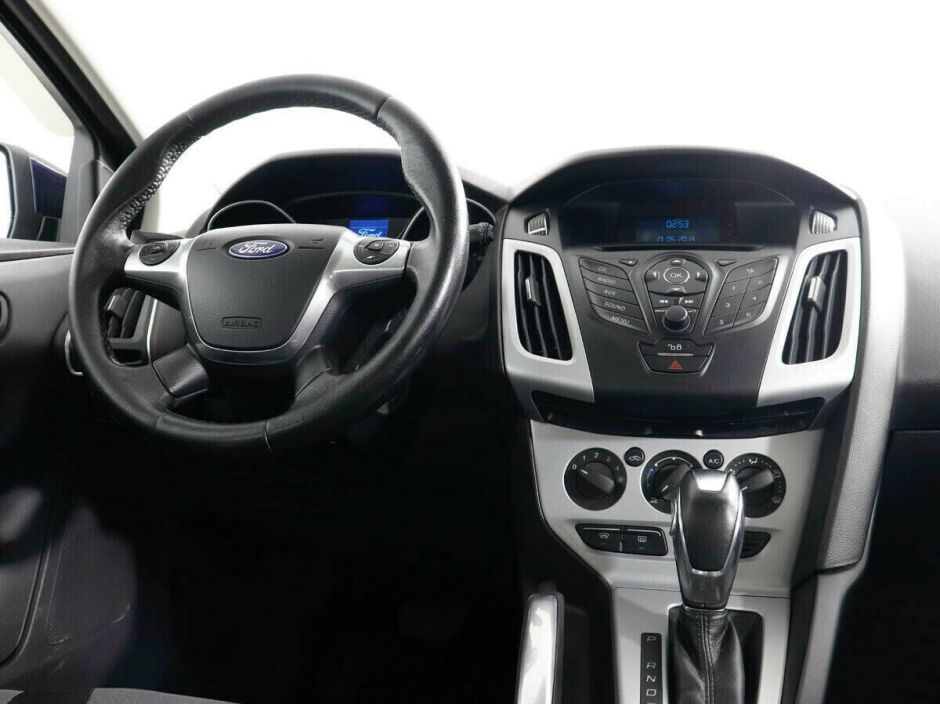 Ford Focus, 1.6 л, Робот, 2011 фото 8