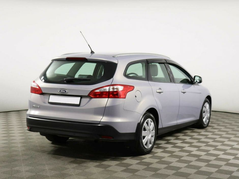 Ford Focus, 1.6 л, Робот, 2013 фото 5
