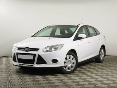 Ford Focus, 1.6 л, МКПП, 2012 фото 3