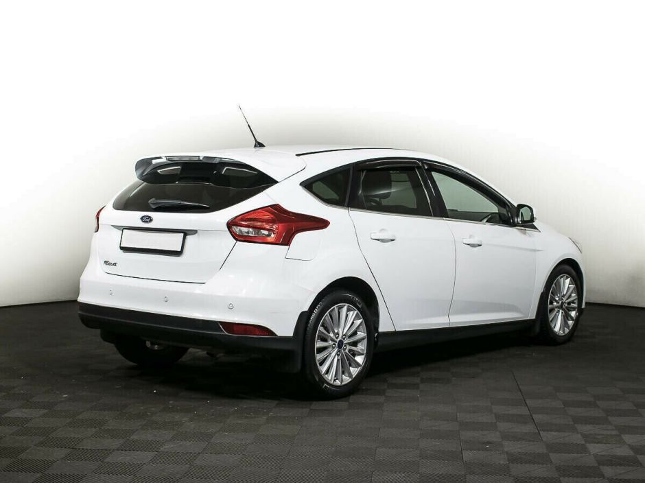 Ford Focus, 1.6 л, Робот, 2017 фото 5
