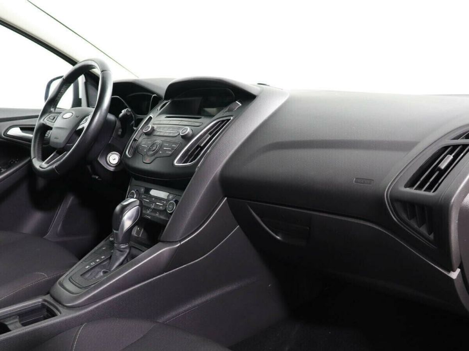 Ford Focus, 1.6 л, Робот, 2018 фото 9